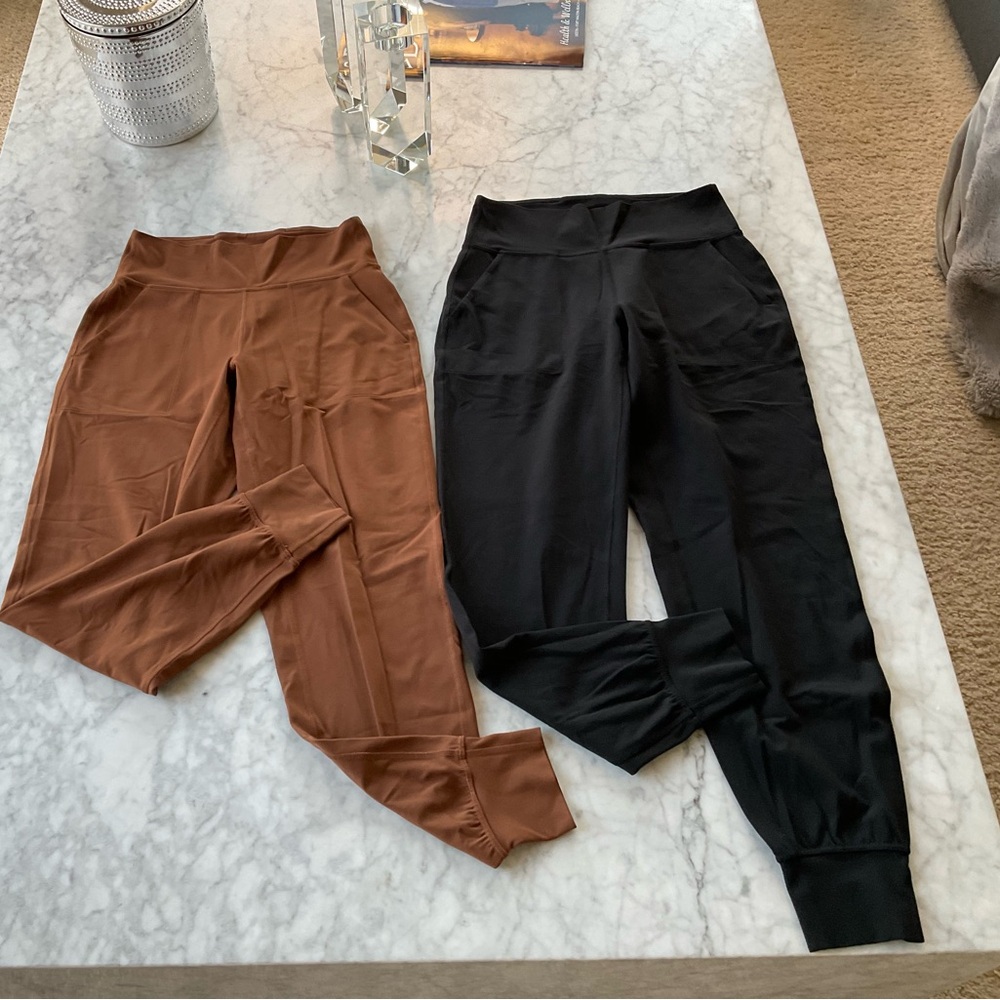 BOGO! Lululemon Align Joggers Size 6